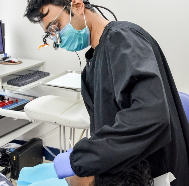 Gentle, Precise Tooth Extractions